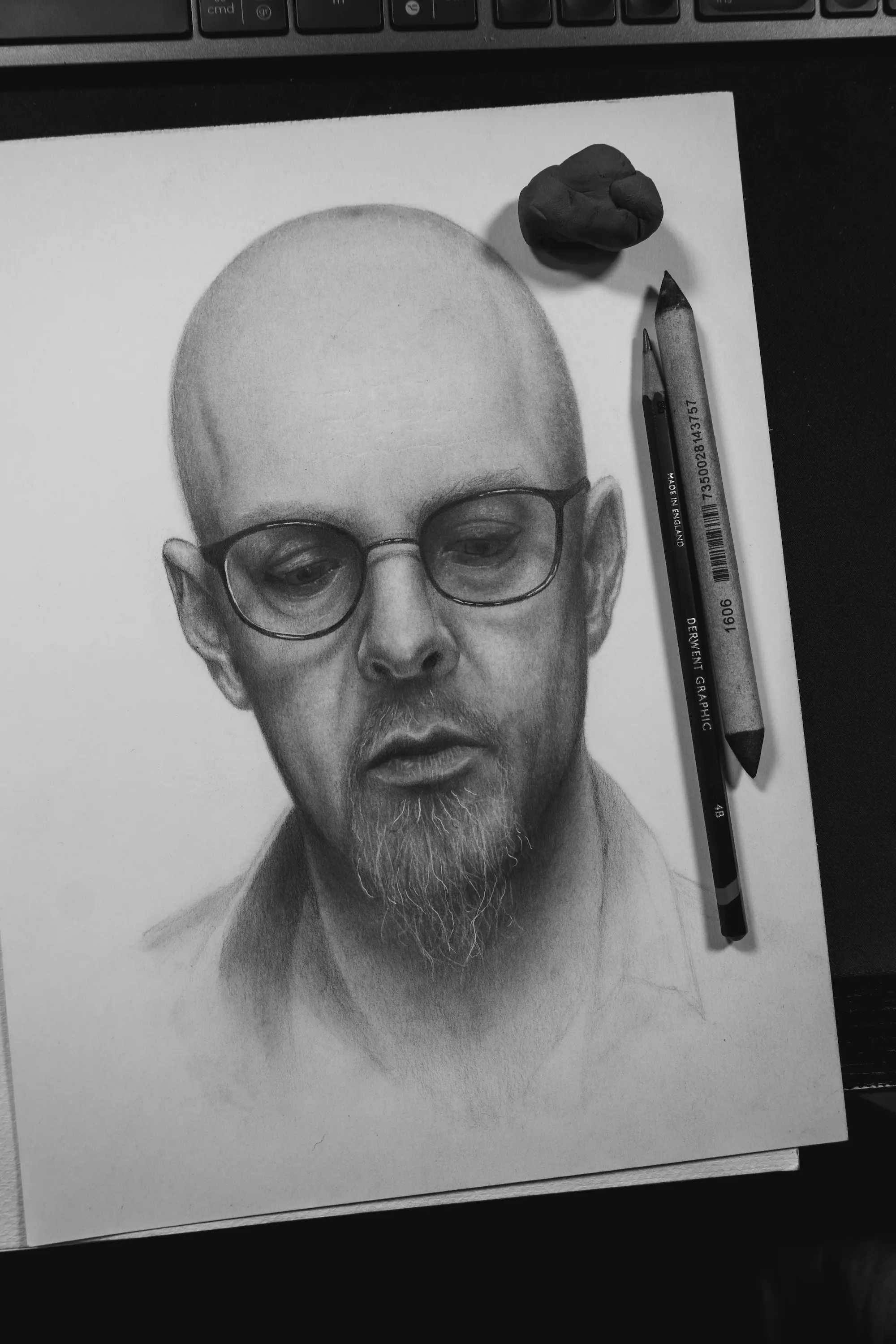 Graphite self-portrait study by Patrik von Porat exploring facial structure and tonal transitions on paper.